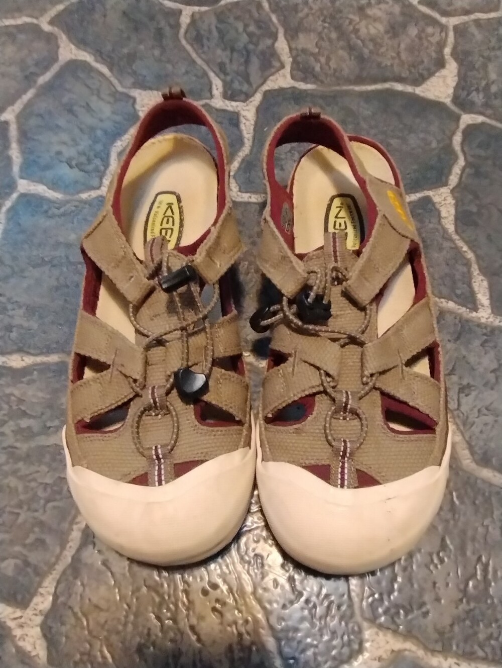 KEEN Coronado Vulcanized canvas  Waterproof Hiking Sandqls Size 10.5 womens